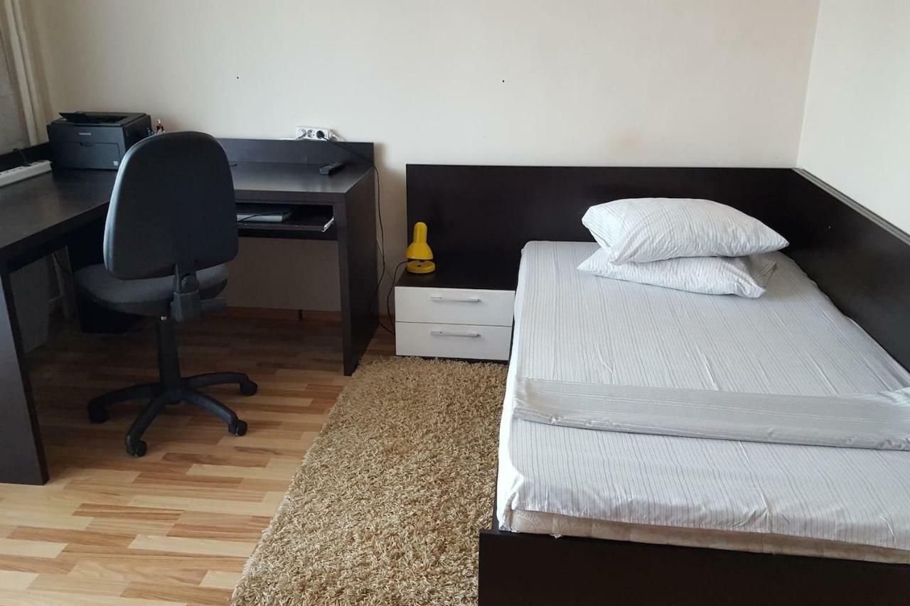 Apartament Gia Орадя Экстерьер фото