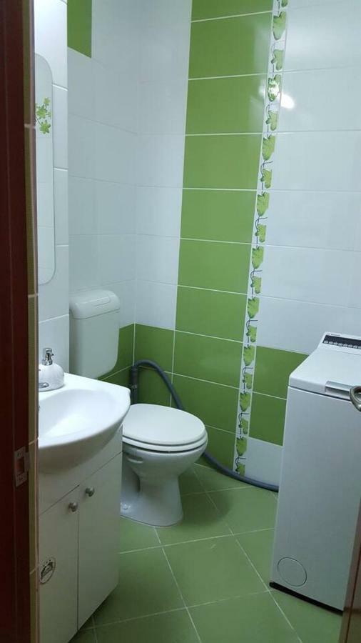 Apartament Gia Орадя Экстерьер фото
